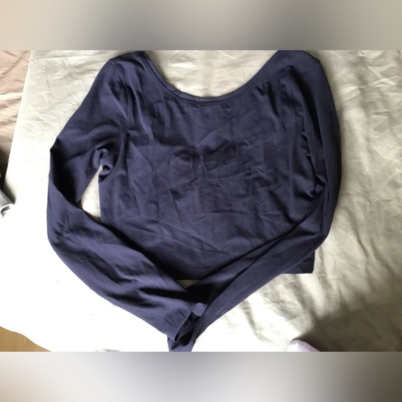 Lululemon long sleeve top - Picture 2 of 2